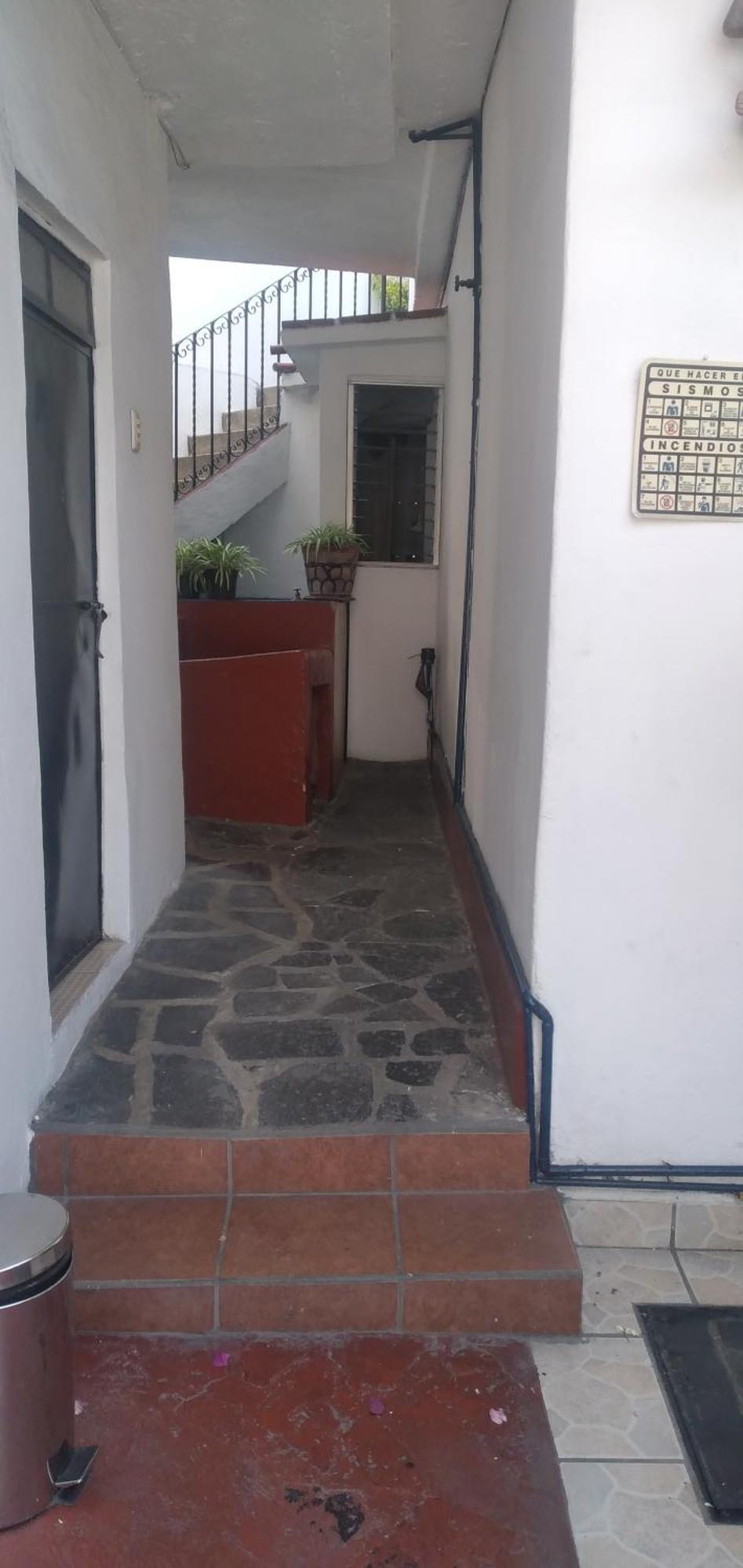 Las Palomas Hotel 2*